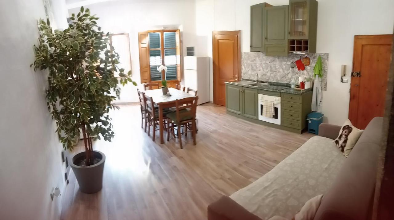 Terrazza Il Canto Al Romano فيليني فالدارنو المظهر الخارجي الصورة
